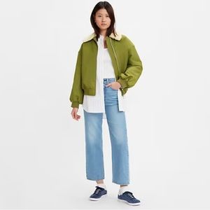 Levi’s Ribcage straight ankle jeans, size 25, 29 inch inseam, lightly used